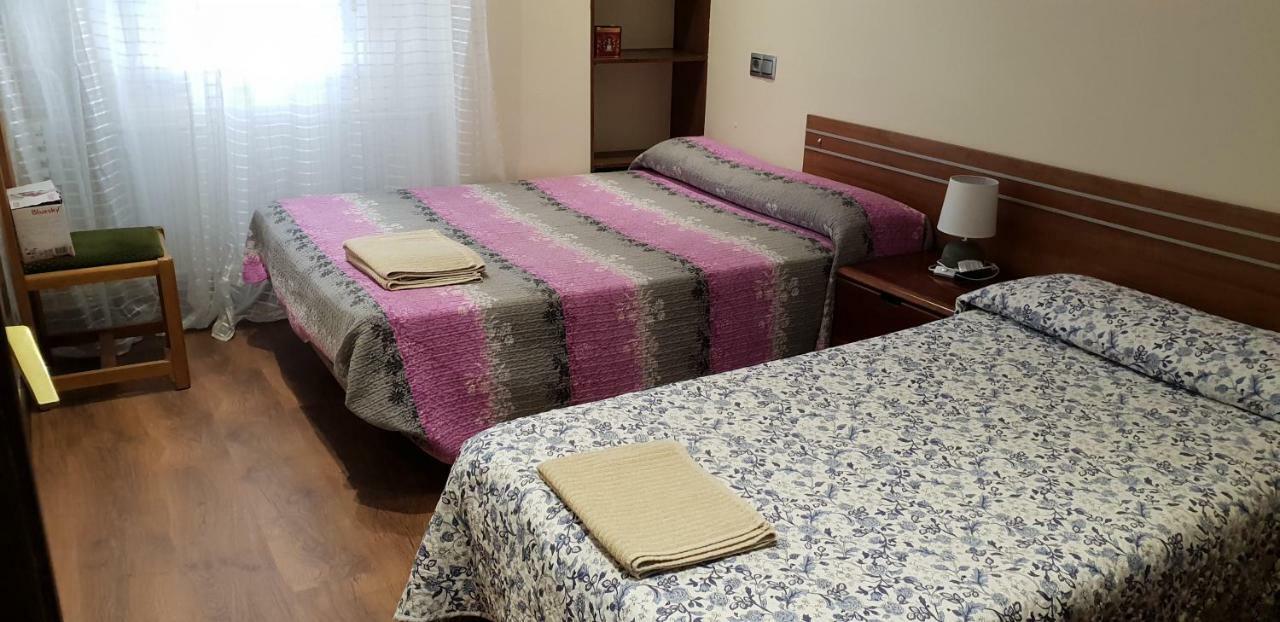 Apartamentos Salamanca Puerta Zamora, Centro, Wifi Con Salon Y 2 Dormitorios, Parking Esterno foto